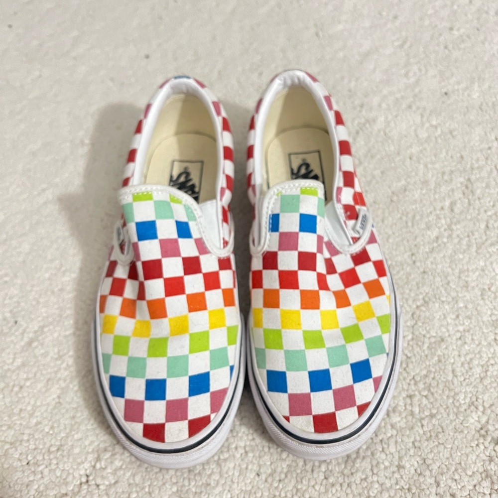 Vans size 8 rainbow shoes